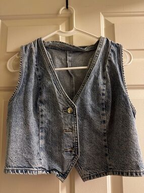Zara Denim Cropped Vest